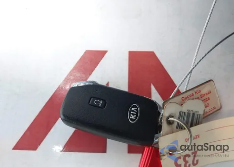 2021 Kia Sorento S z USA, uszkodzony, nr VIN 5XYRL4LC2MG035750